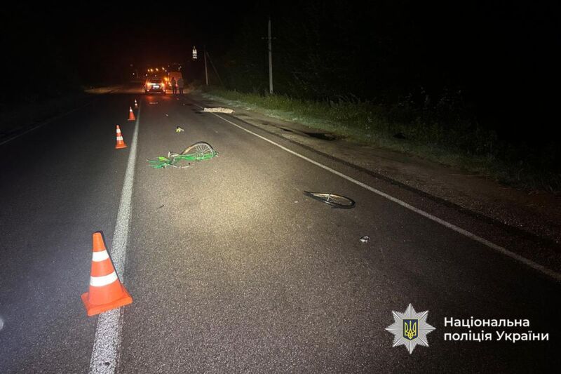 У Почаєві водій автомобіля Volkswagen Crafter на смерть збив чоловіка