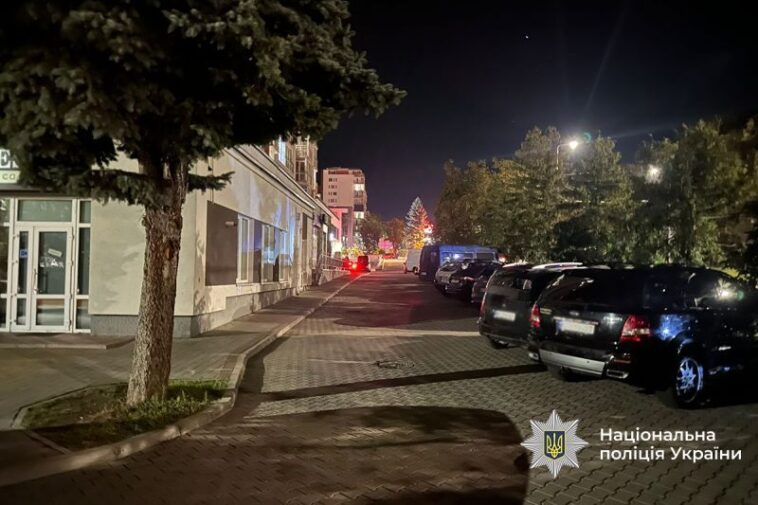 Збив чорний "БМВ": у Тернополі підліток вигадав історію про ДТП, щоб батьки не сварили