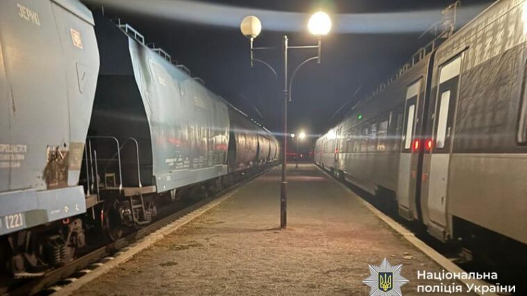 Трагедія на Тернопільщині: потяг на смерть збив чоловіка