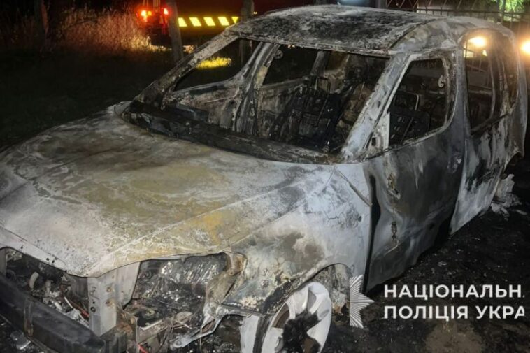 На Тернопільщині чоловік спалив авто сусіда через ревнощі до дружини