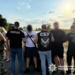 На Тернопільщині викрили чоловіка, який за $10000 обіцяв «домовитися» з прикордонниками