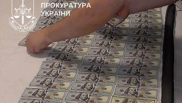 П’ять осіб із Тернопільщини продавали підроблені агрохімікати: виготовляли їх із клею, води та барвників