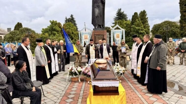 У Ланівцях «На щиті» зустріли Героя Федора Бочкарьова