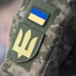 Водій зачинився в авто і поїхав: у Тернополі постраждали двоє військовослужбовців