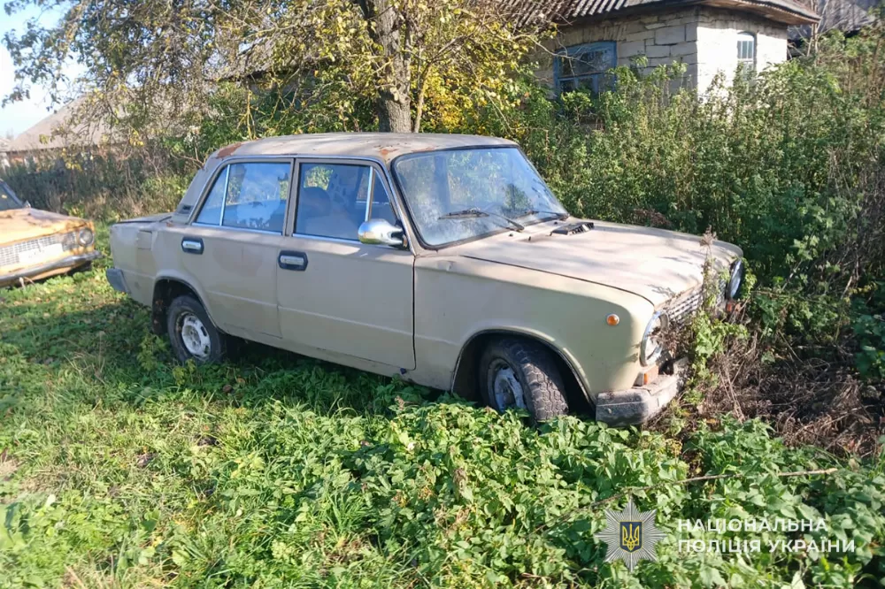 На Кременеччині водій збив жінку і втік з місця ДТП