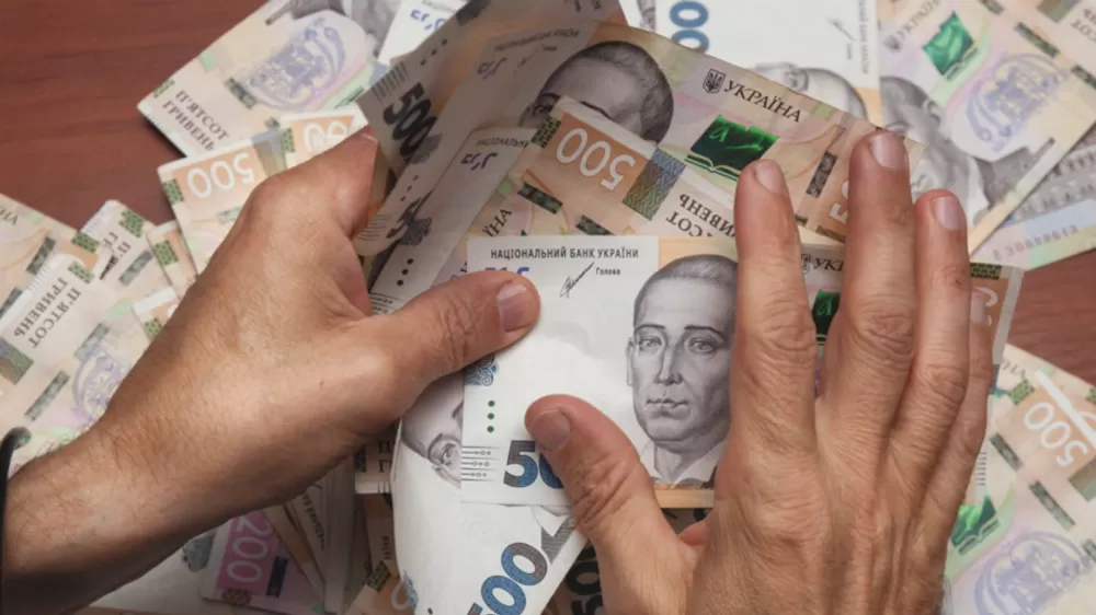 На Тернопільщині чоловік купував авто і втратив 154000 грн