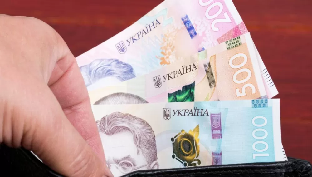 На Тернопільщині керівник банку привласнив 72000 грн з кредитної карти клієнта