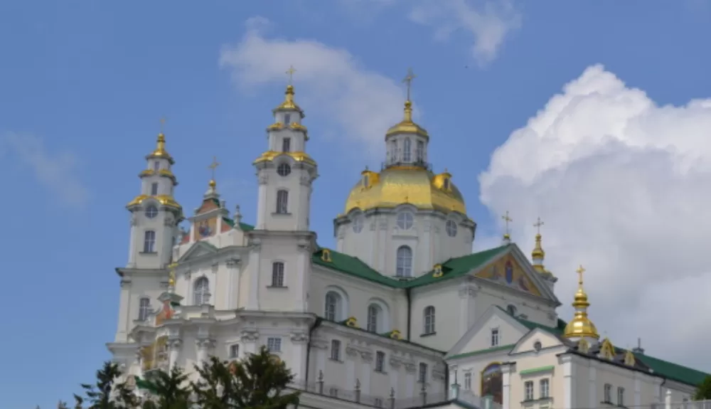 Поліція відкрила справу через перешкоджання обшукам у Почаївській Лаврі