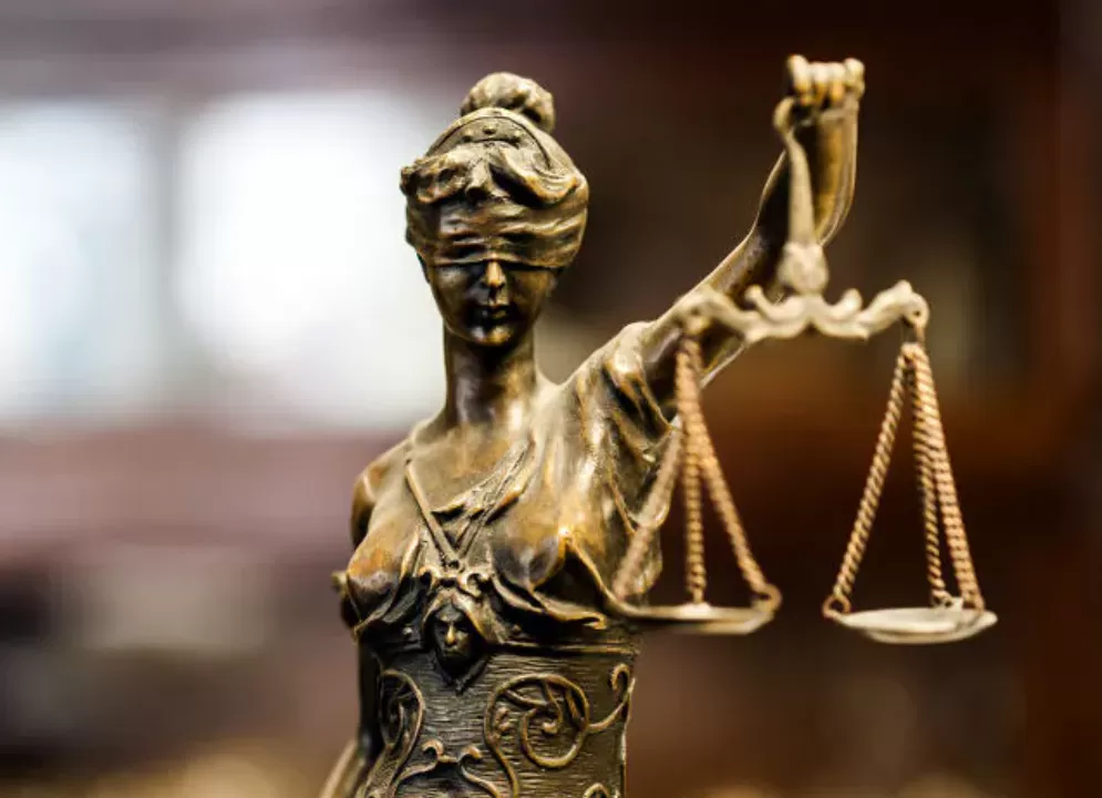 У Хмельницькому винесли вирок тернопільському адвокату за хабар прокурору