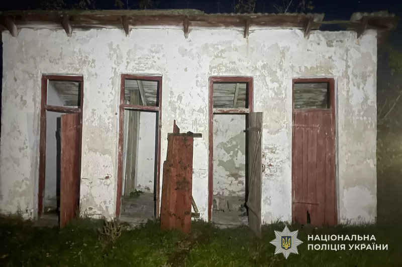На Шумщині в туалеті помер чоловік