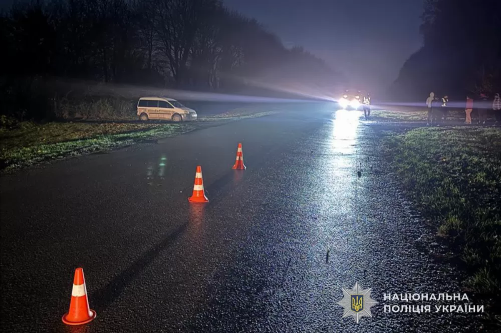 На Тернопільщині 15-річний хлопець на мототранспорті потрапив у ДТП