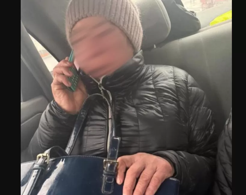 У Почаєві жінка обікрала приватний будинок знайомих