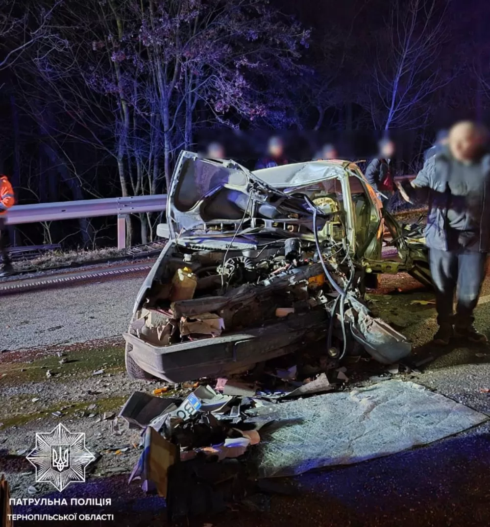 Смертельне зіткнення у Кровинці легківки та вантажівки