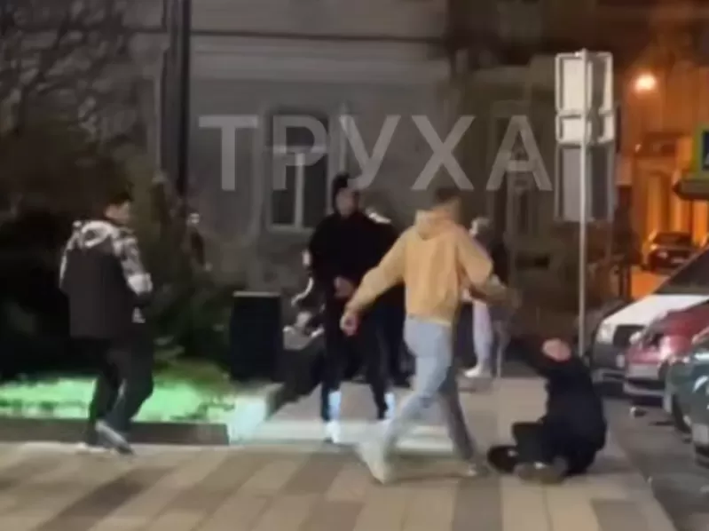 Масова бійка у центрі Тернополя на Чорновола