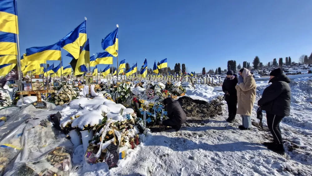 У Тернополі запускають проєкт догляду за могилами самотніх воїнів: кожен може долучитися