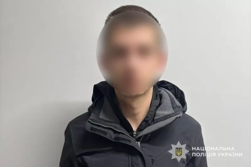 На Тернопільщині 20-річний хлопець викрав смартфон вартістю 50 тисяч і здав у ломбард