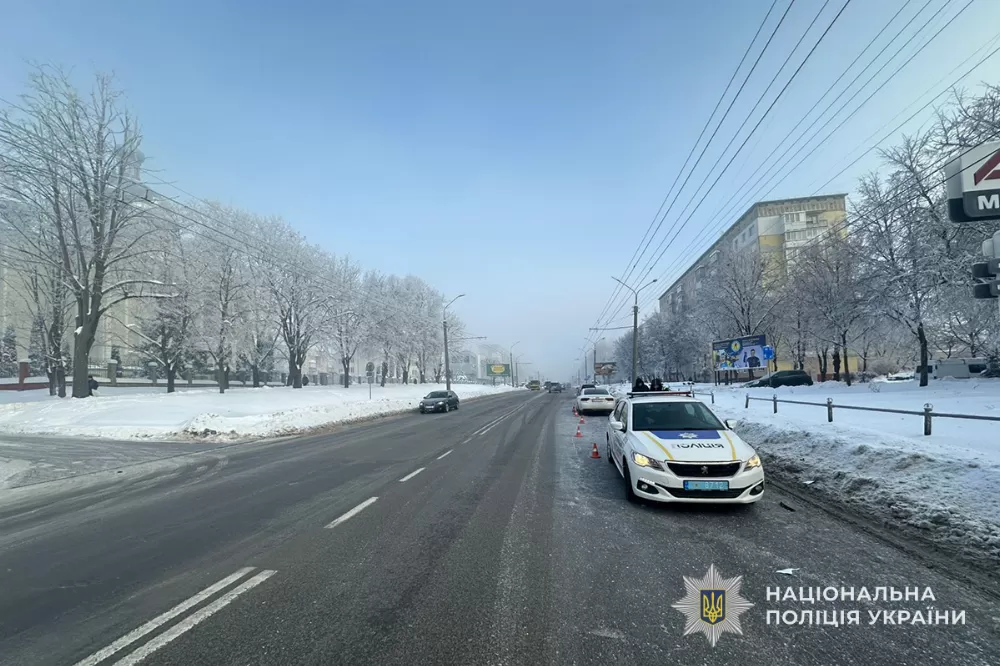 У Тернополі збили чоловіка та жінку