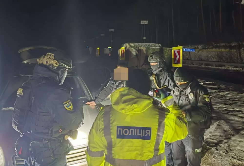 Житель Тернопільщини вимагав $14000 за незаконне переправлення через кордон