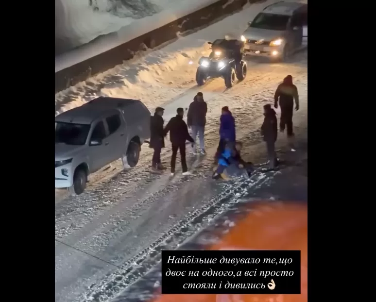 У Кременці двоє місцевих підприємців побили офіцера ЗСУ – відео бійки