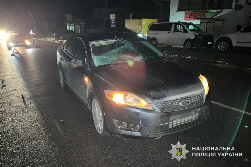 Трагічна аварія у Заліщиках: водій збив чоловіка, потерпілий помер у лікарні