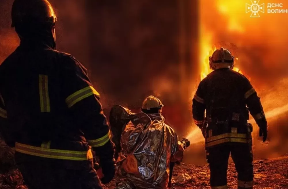 Масована нічна атака по Україні: під удар потрапили підстанції та повітряні лінії — основа енергомережі