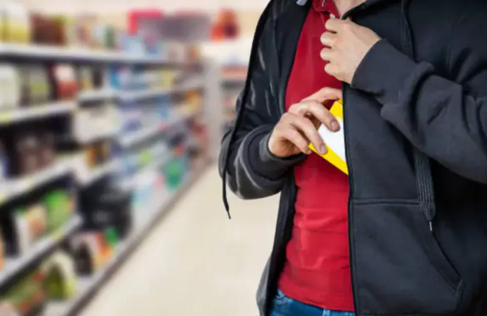 У Тернополі чоловік отримав 5 років за спробу винести масло з магазину