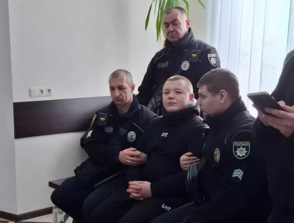 Василя Гнатюка засудили на 15 років за вбивство випускниці Ірини Мукоїди з Вишнівця