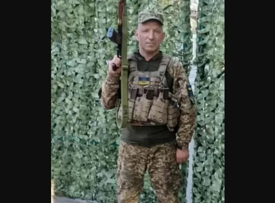 Під час відпустки зупинилося серце воїна з Гусятинщини Михайла Безкоровайного