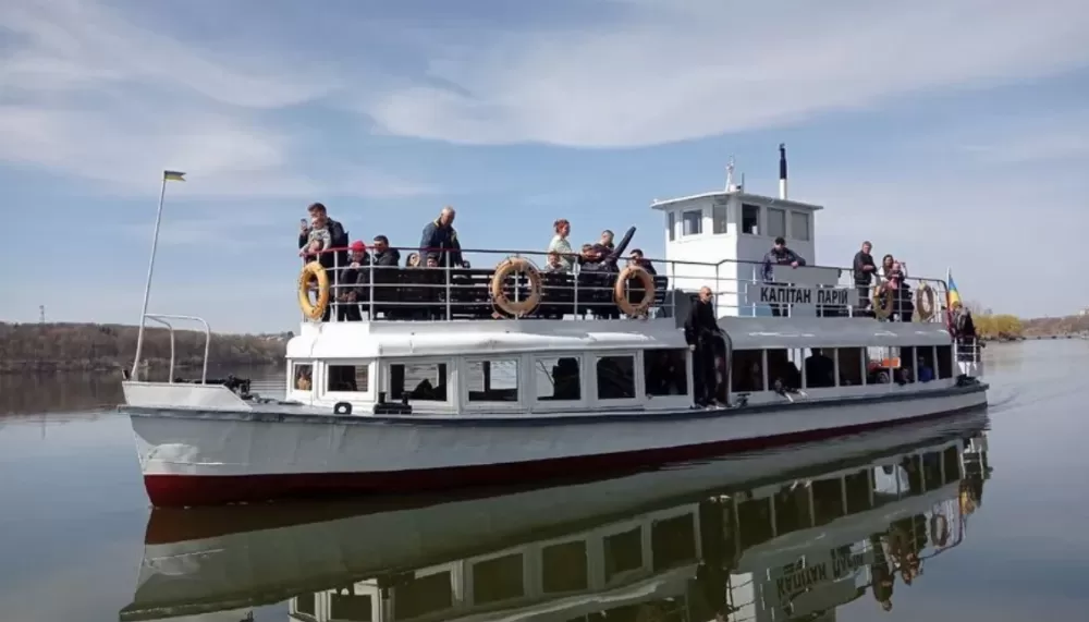 Скільки коштує покататися у Тернополі на теплоході у 2026 році