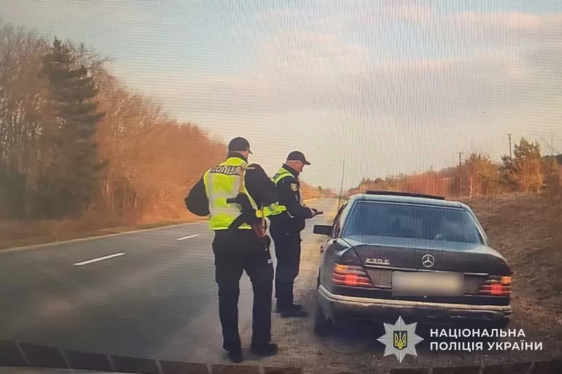 Ігнорування рішення суду: на Тернопільщині водія вдруге спіймали без документів