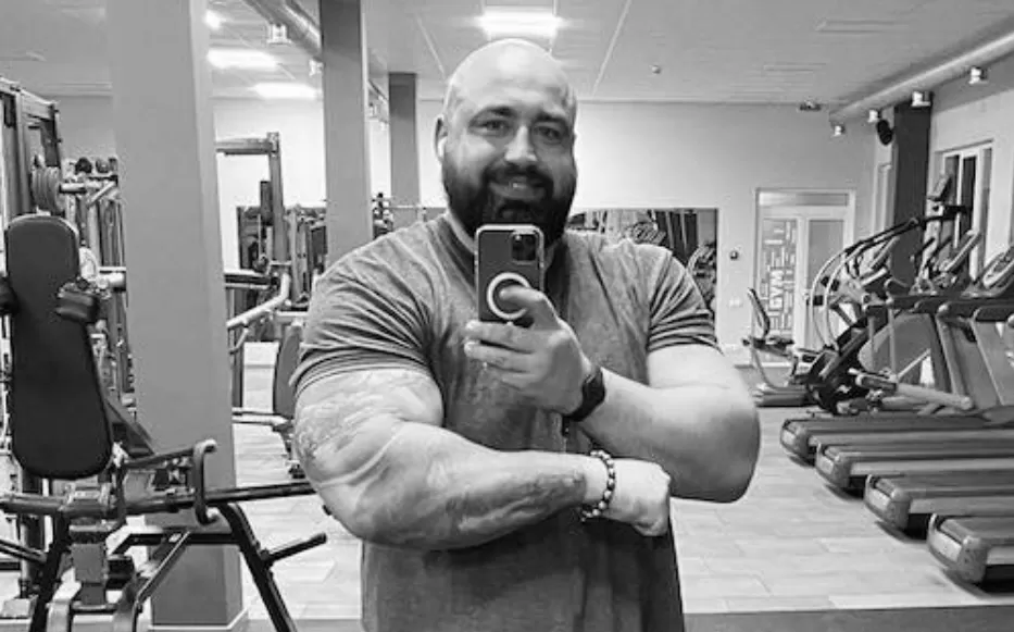 Тернопіль у жалобі: пішов з життя майстер спорту з пауерліфтингу Артур Олійник