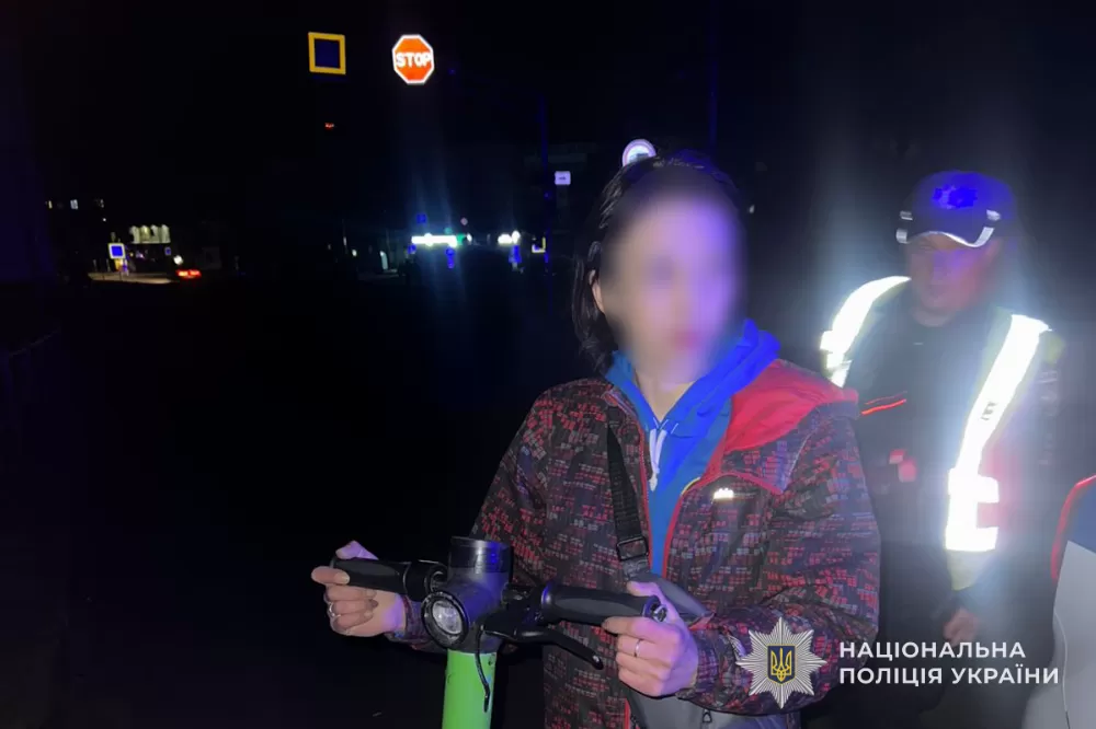 У Тернополі під час комендантської години виявили трьох п'яних водіїв електросамокатів