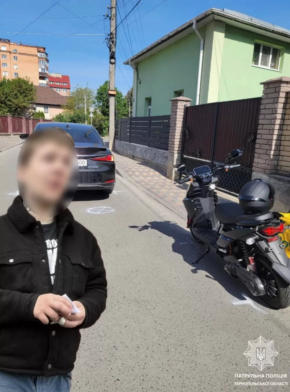 Аварія у Тернополі: п'яний водій двоколісника зіткнувся з авто "Лексус"