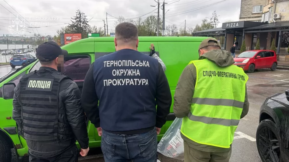 На Тернопільщині викрили схему переправлення ухилянтів через кордон за 10 тисяч доларів