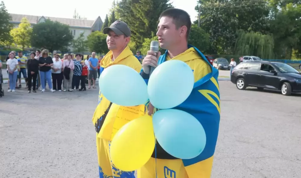 У Настасові зустріли двох братів, які повернулись з ворожого полону
