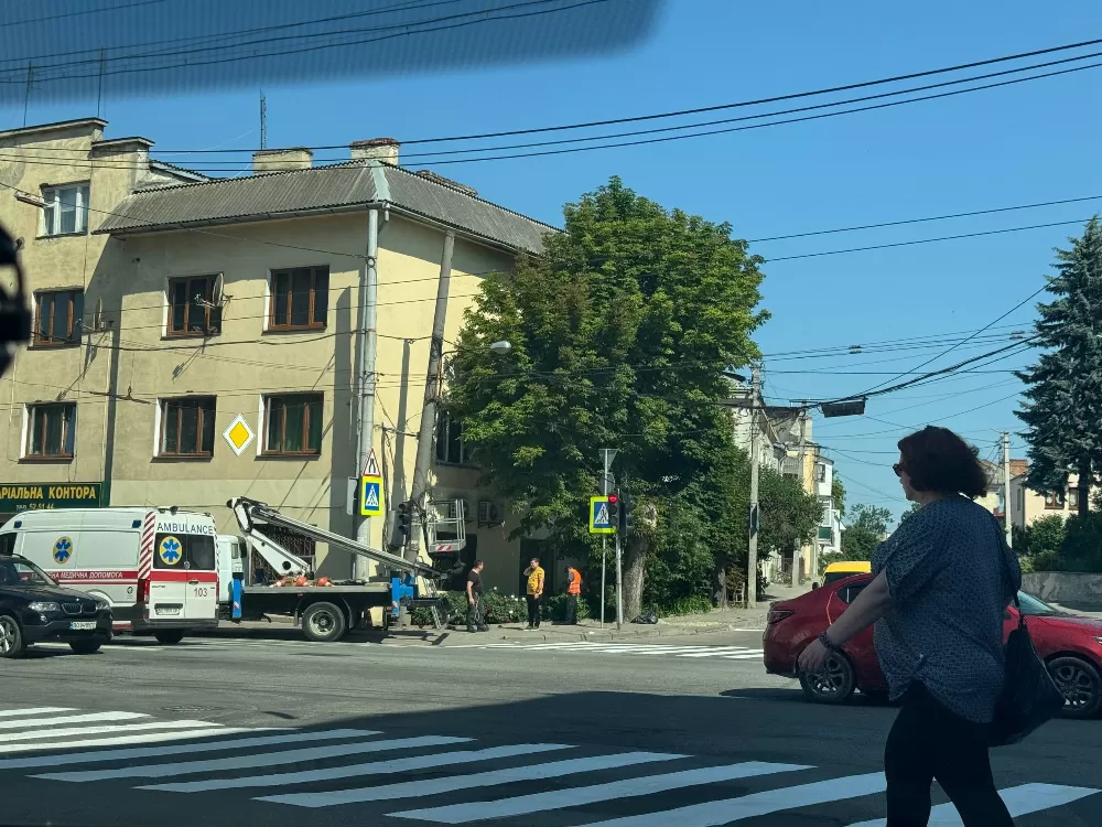 У Тернополі на перехресті Бандери – Татарської не працюватиме світлофор