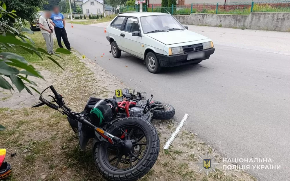 Зіткнення авто і падіння мотоцикла: дві ДТП на Тернопільщині