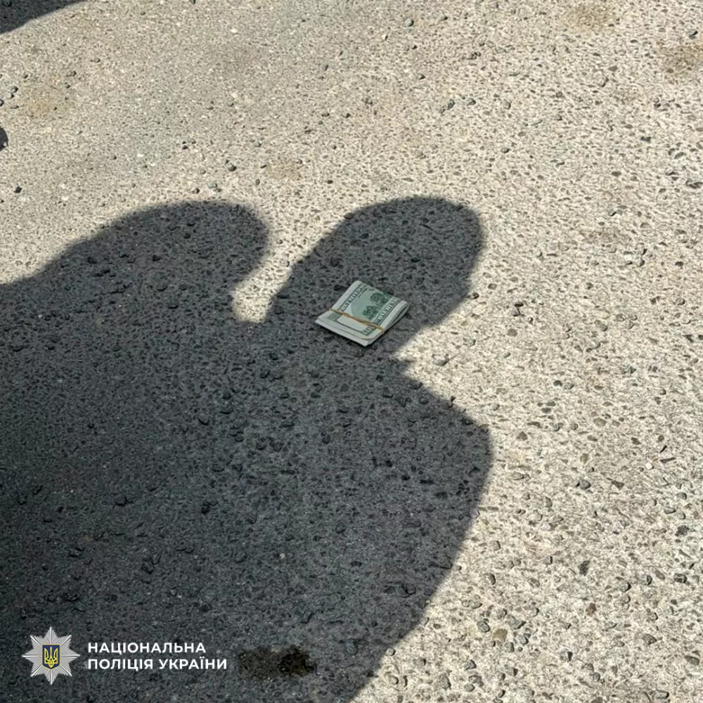 Видалення з системи «Оберіг» за гроші: у Тернополі на хабарі викрили посадовця ТЦК