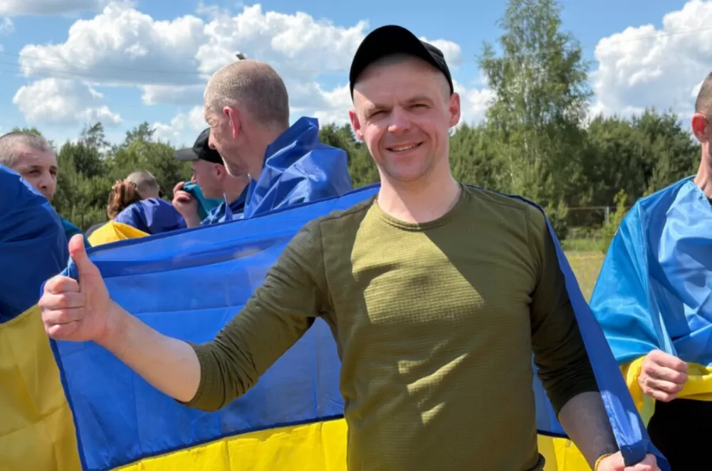 З полону після понад двох років неволі повернувся військовий з Тернопільщини