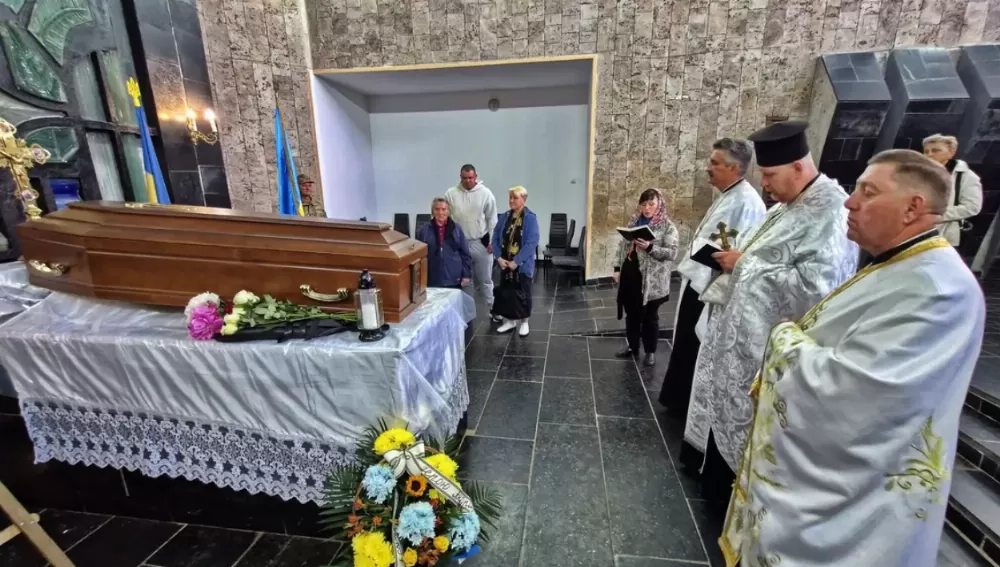 Тернопіль попрощався з мужнім захисником Андрієм Стоцьким