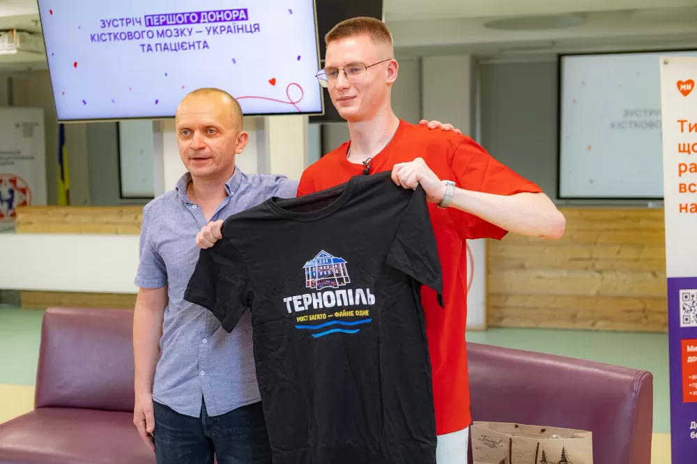 Історична трансплантація: тернополянин Роман Куць врятував життя пацієнту, ставши неродинним донором