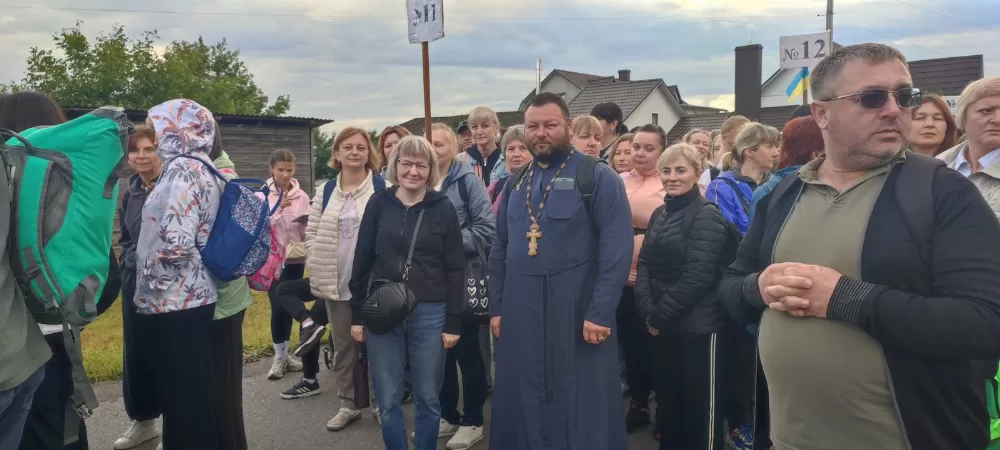 Піша проща до Зарваниці стартувала на Тернопільщині: молитимуться за воїнів та мир в Україні