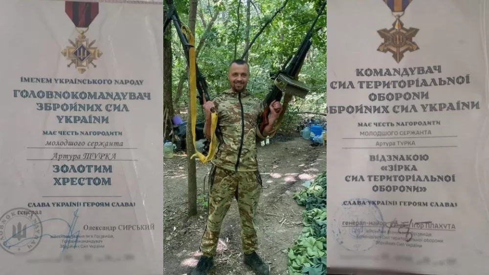 Військовослужбовця з Тернопільщини Артура Турка нагородили «Золотим Хрестом» і «Зіркою Сил ТрО»