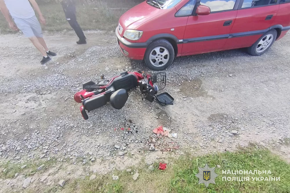 Аварія з потерпілими. Травмувалася кермувальниця електровелосипеда