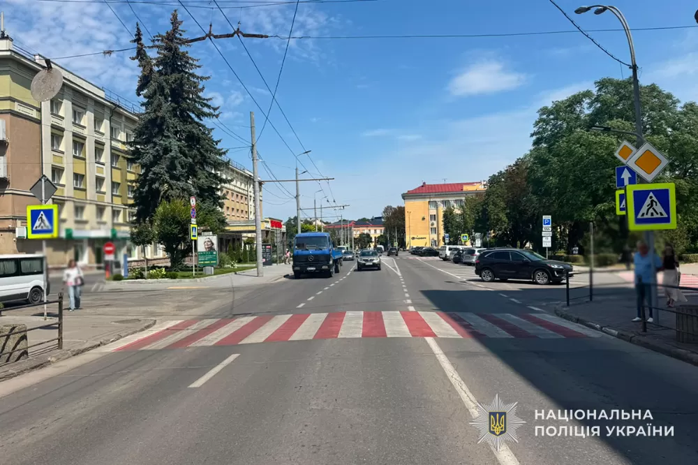 ДТП з потерпілою на Замковій