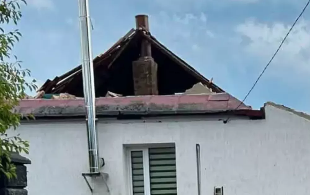 У Шумській громаді ліквідовують наслідки буревію: жителів просять повідомляти про збитки