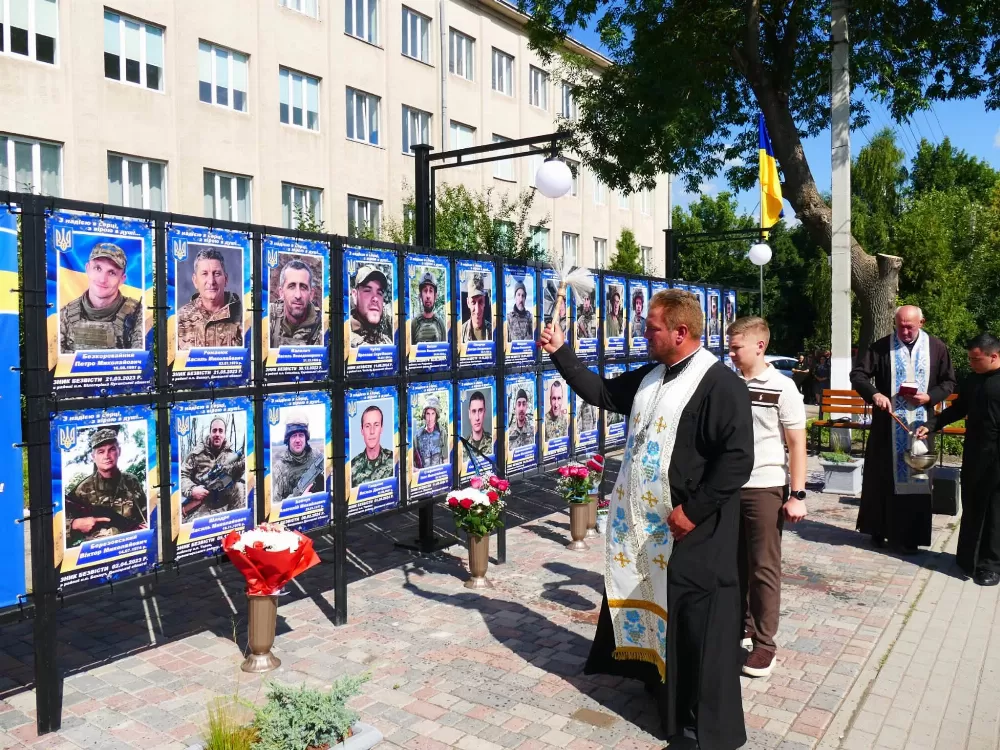 На Чортківщині відкрили Алею Віри і Надії на честь зниклих безвісти воїнів