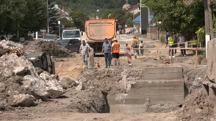 Ремонт дороги у Теребовля. Фото Суспільне