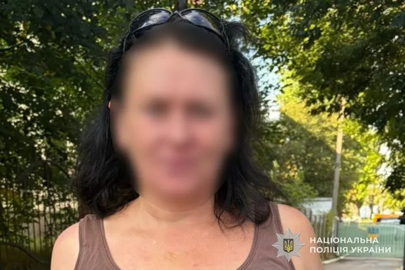 Вкрала з аптеки косметику на майже 4 тисячі гривень: поліція встановила підозрювану