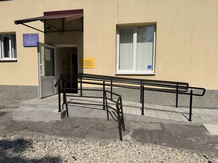 У Тернополі облаштували безбар’єрний вхід до амбулаторії №14